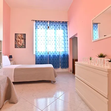 Izzhome Paradise * Pula