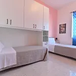 Izzhome Paradise Апартаменты
