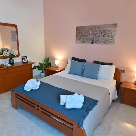 Apartment Izzhome Paradise Pula